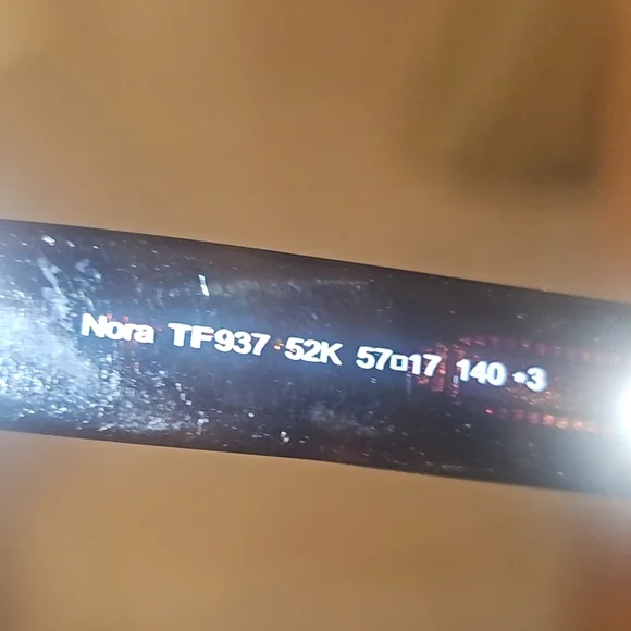 TOM FORD NORA Cat Eye Sunglasses TF937 - Picture 3 of 3